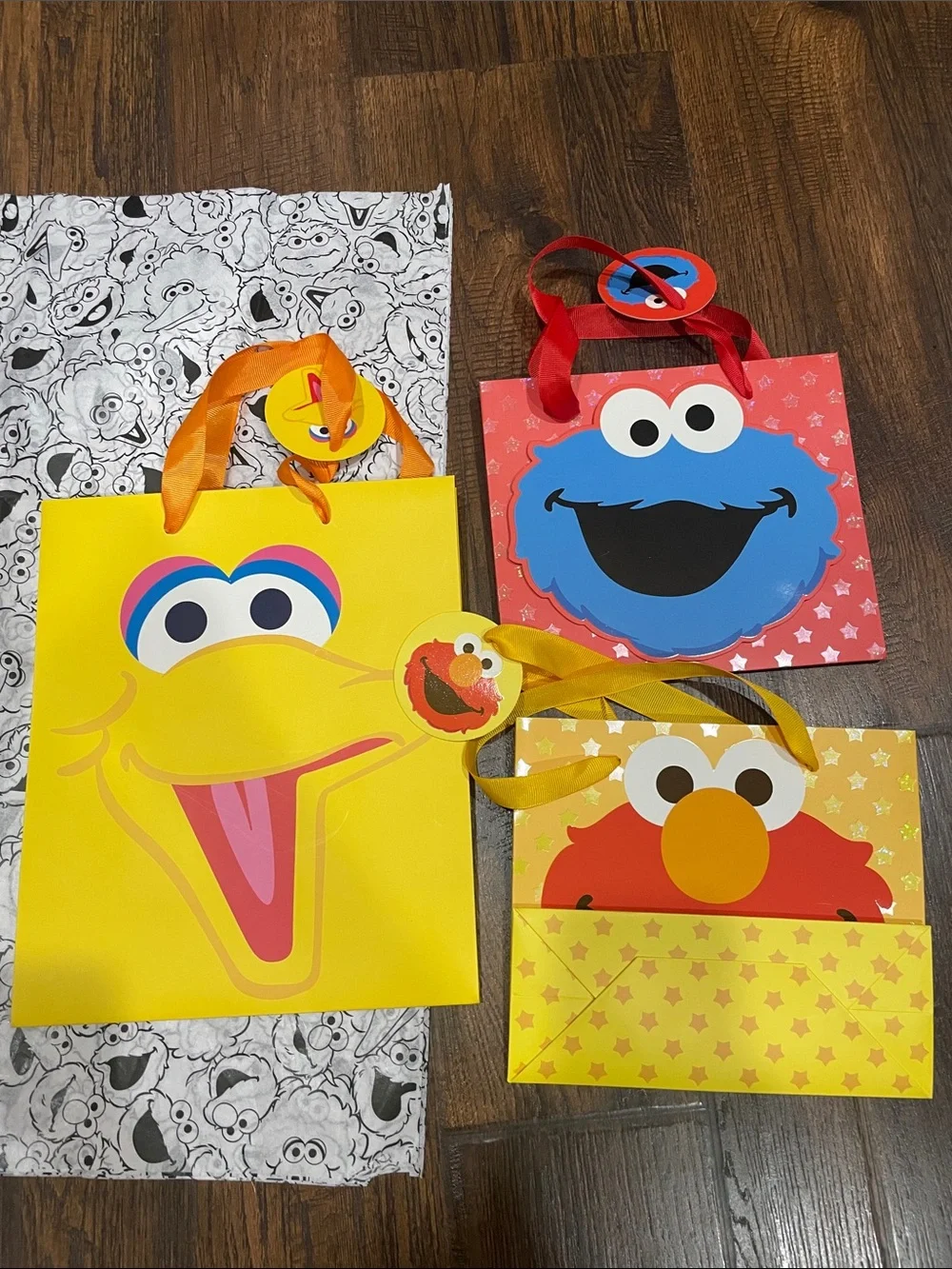 Set of 3 Sesame Street Gift Bags